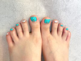 フットネイル