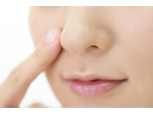 冬の乾燥は毛穴詰まりの原因に！！滑らかで毛穴レスなお肌へ☆