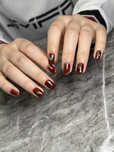 ユルックネイル(yluck nail)/持ち込みネイル/赤/黒