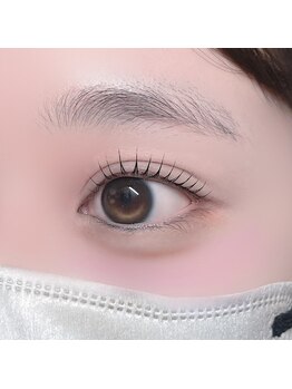 ロアブロウ 高知(LOA-brow)/立ち上げ×カールデザイン