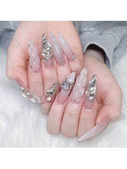 ウェリナ(WELINA)の写真/つけ放題なら制限無しでストーン/シール付け放題！！ワンホン系/ちゅるん系/長さだし/3Dネイル/アート