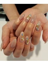 ネイルサロンシャネイル/リーフ+ストーン