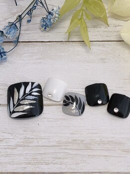 コルジャ(CORUJA)/ブラック×ボタニカル♪7700