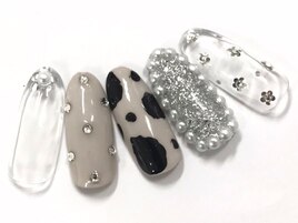 ゴージャス定額¥8300