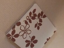 アユナタ(Ayu Natah)/店内装飾品