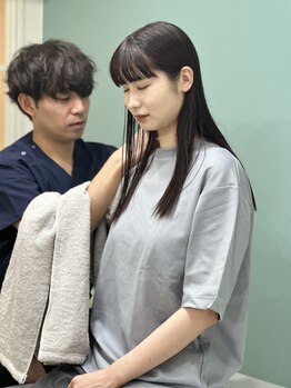 ビジュ整骨院の写真/長年取れなかった肩首の痛み、なぜ取れないか説明します！！当店にしか出来ないビジュ式整体◎