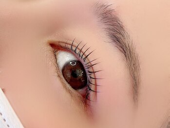 メゾン ルメア アイ(MAISON LUMEA eye)の写真/話題のパリジェンヌラッシュリフト★パッチリeyeで目力UP!自まつ毛が伸びたような自然で上品な目元に◎