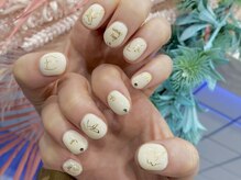 ビーナスベルト シブヤ(VENUS BELT SHIBUYA)/ホワイト×ボディネイル