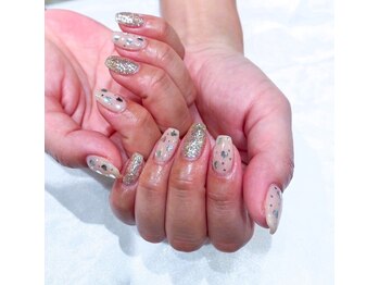 ヘアアンドネイル ミューズ 新浦安店(HAIR&NAIL MUSE)/くすみベージュピンクハートホロ