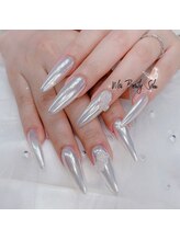 マイ(Mai)/シルバーミラネイル