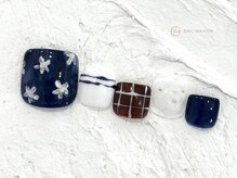 ネイルメゾン 池袋店(NAIL MAISON)/ネイビーフラワー￥11000