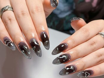 ベルネイル 池袋(Belle Nail)/黒いチークネイル