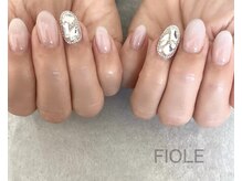 フィオル(FIOLE)/埋めつくしネイル