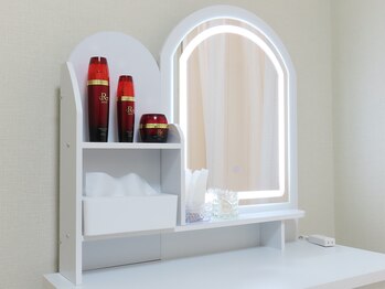 アマリリス(Amaryllis)/《パウダールーム》