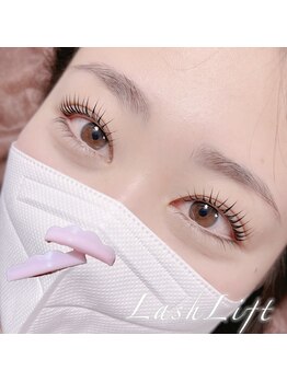 プルティティア(Pultitia)/LashLift