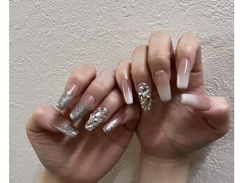 ジェイノヴァール(Jnovart)/