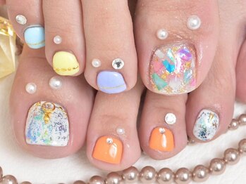 ディーネイル 池袋(D-nail)の写真/■池袋駅3分■オープニングセール！HANDもFOOTも（税込）￥2990～！■無料で選べるサンプル250種以上！