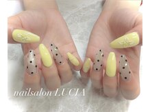 ルチア(LUCIA)の雰囲気（水光マグ×ドットネイル）