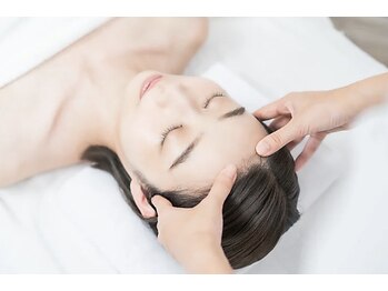 スター(Star)の写真/よもぎ蒸し&極上ヘッドスパ!血の巡りがよくなった後に極上ヘッドスパで肩こり首コリ改善!代謝UPにも◎
