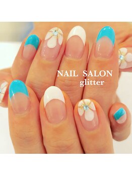 ネイルサロン グリッター(NAIL SALON glitter)/夏のお花ネイル
