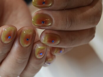 ミニョン 北堀江(mignon)/カラフルチークネイル