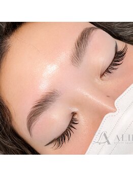 アリイ(ALII)/ハリウッドブロウリフト