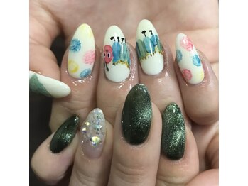 ソーリスネイル(Solis nail)/青虫ちゃん