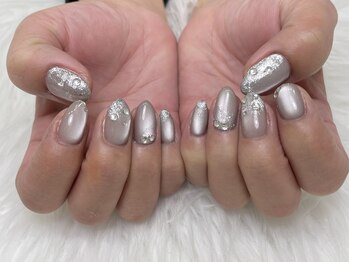 ロエン 北岡崎(ROEN)/シルバーマグネット×ラメグラ