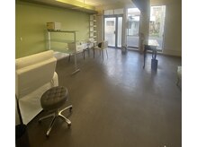 フェリシータ ジール(FELICITA ZEAL)の雰囲気(道路側正面入り口より中へお入り下さいませ)