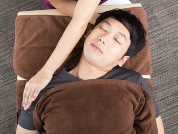 里の整体 京都の写真/烏丸で愛されて21年！！首・肩の重みをリセットし、凛と美しい姿勢で軽やかな毎日へ♪