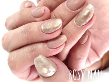ROSYNAIL/プリズムネイル