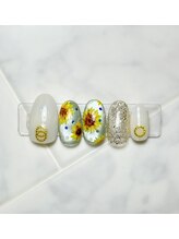 ネイル クレアーレ(Nail creAre)/ひまわり