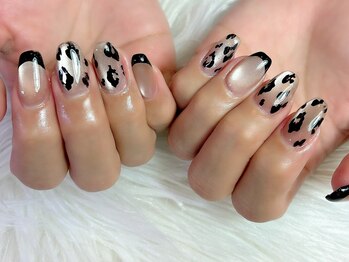 エムシーベル(m.c bell)/ヒョウ柄ネイル