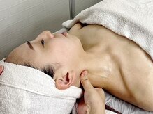 アンドナイン エス店(ANDNINE.)/首肩のコリもしっかりほぐします