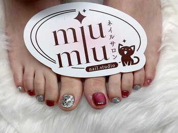 ミュウミュウ(miumiu)/冬×大人可愛いネイル