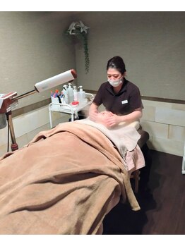 ハピエスト 御坊店/フェイシャル施術