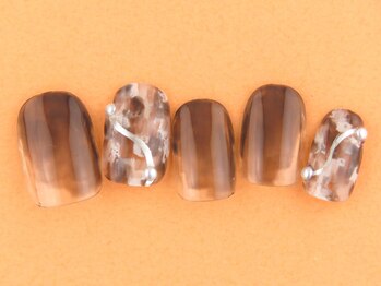 ローラポンポニー(Laura pomponnee)/10月新作「NEO TRADTHONAL」