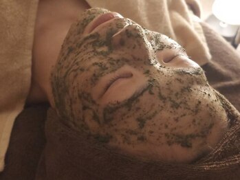 Sabonatioの写真/植物由来のハーブの力で血行促進、肌の透明感UPをサポート☆内側からふっくらするので若々しい印象に♪