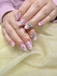 キラキラワンホンネイル☆