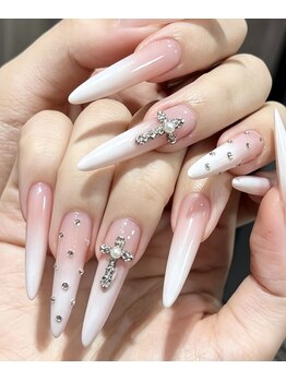 エフジェー 池袋(FJ)の写真/長さだし高技術!美フォル形成が得意で思わず見惚れる、期待以上の理想の指先を叶えます。スカルプ対応