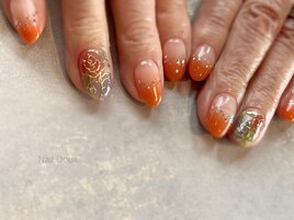 ミラーローズネイル