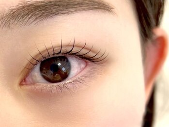 ウル(ulu.)の写真/【まつ毛パーマ 5,980円】自まつ毛を活かした施術◎まつ毛のクセや生え方を見極めて自然な目元を演出☆