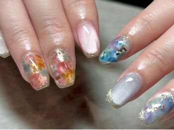 ターラ(Tara)の写真/1200種以上のカラーをご用意！デザインはもちろん、爪の健康/フォルム/モチの全てにこだわる信頼サロン◎