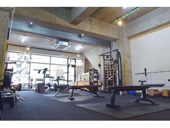 ワンツーワンフィットネス 亀有店(121FITNESS)/少人数＆予約制【パーソナル】