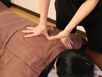 ゆるる 北野駅前店の写真/【北野駅から徒歩1分】老若男女どなたさまも大歓迎！お手頃価格で高品質な設備、サービスを提供します。