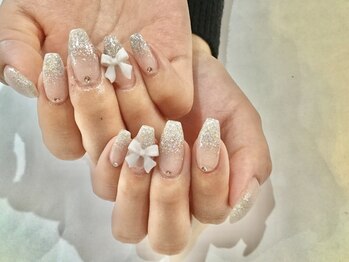 フリースタイル(Free Style)/☆韓国風リボンパーツネイル☆