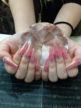 エスフィーネイルサロン ブリーユ(Esfy nailsalon Brille)/シースルーピンクとオーロラ