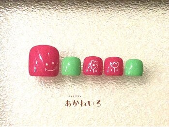 ネイルサロン あかねいろ/ピンクのらくがきフットネイル