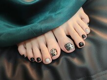 ワイアンドワイ(Y&Y)/一年通して人気のフットネイル