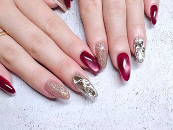 ベルトリージェイ(BellTree,J)の写真/【ぷるマグ¥5,900/チーク¥6,900/季節のデザイン(平日限定)¥7,700】1級ネイリストが繊細なデザインをご提供